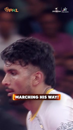 Captain leading from the front as Raid Machine looks unstoppable tonight! 🔥💪🏻🤩 NEXT ON #ProKabaddi 👉🏻 UP Yoddhas 🆚 Jaipur Pink Panthers | SAT, 13th SEP, 7.30 PM on Star Sports Network & JioHotstar | Star Sports