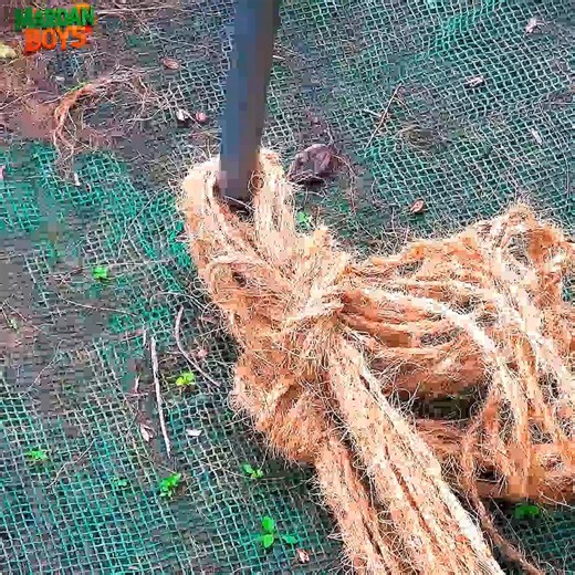 Endless Flow of Textiles – A Fascinating Process Found Only in Southeast Asia | Ultra Process