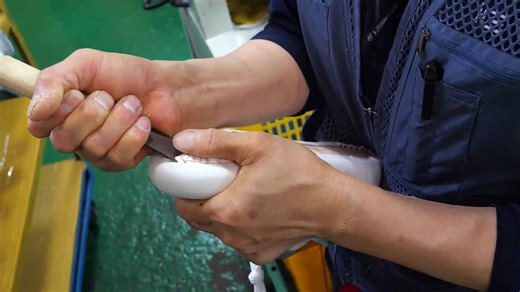 Amazing Techniques in Golf Shoe Manufacturing Process