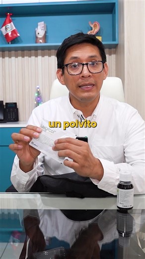 El estreñimiento es un problema común, pero con el tratamiento adecuado y algunos cambios en el estilo de vida, ¡puedes mejorar! 💪 En este video te explico qué medicamentos utilizamos los gastroenterólogos para tratar el estreñimiento, como la lactulosa y el polietilenglicol. Además, te cuento cómo estos productos funcionan y qué puedes esperar al usarlos. 🌱 Pero recuerda, el tratamiento no solo consiste en medicamentos. También es fundamental que mantengas una buena hidratación, comas frutas 