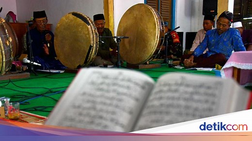 Maulid Barzanji PDF Arab dan Terjemahannya Download di Sini