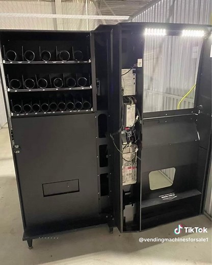 Futura Snack & Soda Combo Vending Machine for Sale