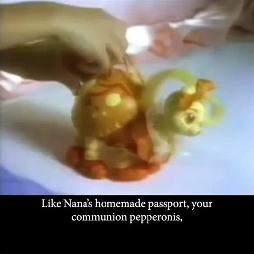 Mikey B on Instagram: "Keypers #dinosaurdinnertheatre #mst3k #mysterysciencetheater3000 #80scommercial #80stoys #80saesthetic"