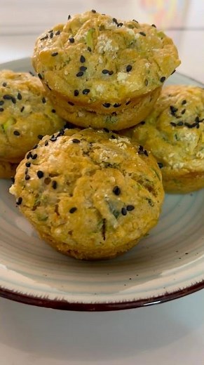 Easy Cheesy Zucchini Muffins | Quick Savory Snack
