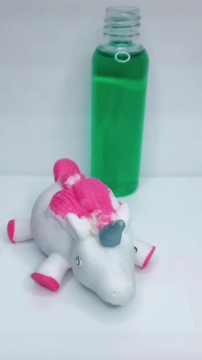 5.3M views · 10K reactions | Funny Unicorn eating #fun #cute #cool #white #unicorn #viral #trending #satisfying #oddlysatisfying #reels #videos #fbreels #fb #instagood #Instagram #tiktok #YouTube | Ron Spina Content Creator | Facebook