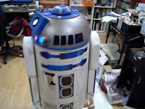 DiY R2D2 Halloween Costume