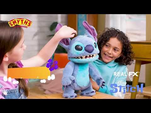 La marionnette interactive Real FX de Stitch chez Smyths Toys