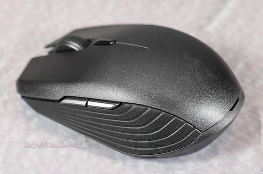 3C產品開箱 | 雷蛇電競滑鼠 RAZER ATHERIS 刺鱗樹蝰 7200dpi 藍芽無線 - 卡琳。摸魚兒趣