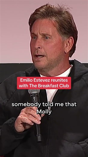 Only at C2E2 do you get the FULL Breakfast Club reunion 💅 #thebreakfastclub #c2e2