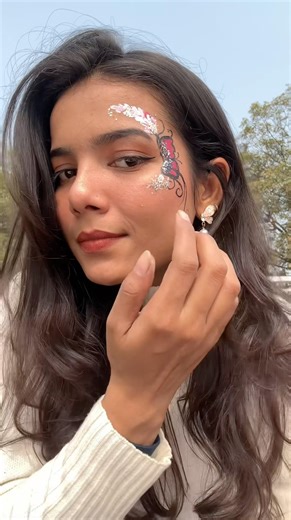 Face painting at carnival 🎪