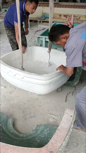 Watch This Statue Get Built From Start To Finish!