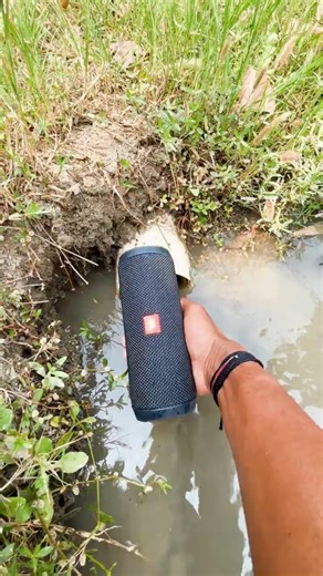 jbl essential filip2 ✨️ test water drop testing