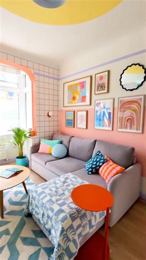 @rainbow.shaker’s home uses bright colors and geometric shapes to create a curated space✨