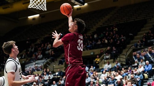 Raiders Weather Late Surge to Beat Holy Cross, 74-70 - Colgate University Athletics