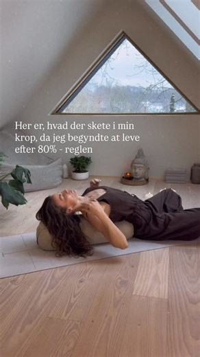 Malene Østergaard on Instagram: "Hvis du er typen, der føler, at alting skal gøres til perfektion. At det først tæller, når du har givet alt. Så er den her til dig.🫶 Jeg har altid set perfektionisme som en styrke. Som danser har jeg aldrig stoppet ved 80%. Minimum 100% – helst mere.💪 Det var sådan, jeg lærte at være “dygtig”. At præstere. At blive valgt.🥺 Det, jeg ikke forstod dengang, var hvilken pris min krop betalte. At være i konstant overgear holdt mit nervesystem i alarmberedskab. Frygt