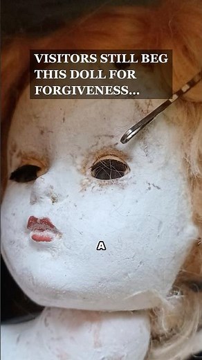 ROBERT THE DOLL EXPLAINED (Key West's haunted curse)