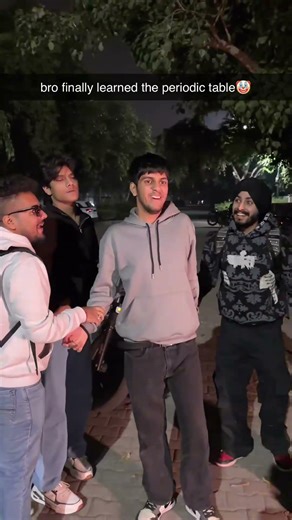 bro finally learned the periodic table🤡 #funny #relatable #periodictable #chemistry #students