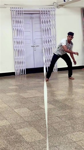 *** TUTORIAL *** How to do an aerial cartwheel (au sem mão) You need to be able to do a regular cartwheel as a pre-requisite to this training #capoeira #tutorial #tutorialreels #movement #movementismedicine #cartwheel #aerialcartwheel #acrobatics #Method #coach #fitnessmotivation #calisthenics #trysomethingnew | The Academy Of Capoeira