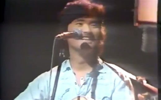 堀内孝雄 君のひとみは10000ボルト（你10000伏特的双眸）1978年 【日语Live】