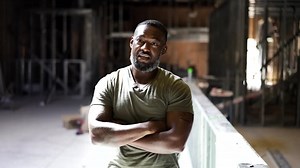 HAP SYSTEM 1-1/4 in. Surface Mount Pipe Hanger Fits 1-1/4 in. PVC Pipe and 1-1/2 in. Copper Pipe PL-1111-7