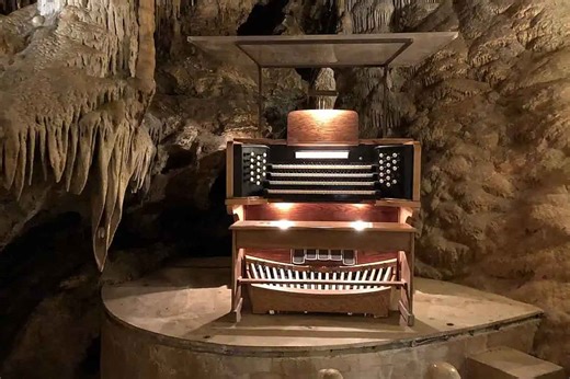 Lo strumento musicale più grande del mondo è un organo in pietra nascosto in questa grotta in Virginia