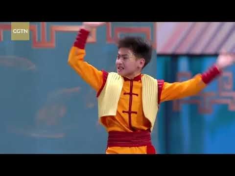 La démonstration de kung-fu des reboot chinois