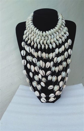 Handmade Natural Cowrie Shell Necklace: African Design - Etsy