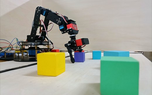 基于OpenCv和STM32单片机的机械臂抓取系统