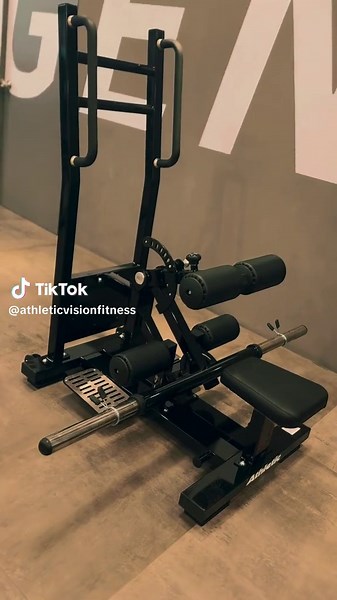 Empower Your Workout with PRO-SCULPT SISI SQUAT