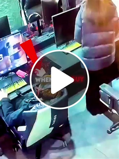 She kept turning off the wrong PC 😂🎮  - NewsBreak