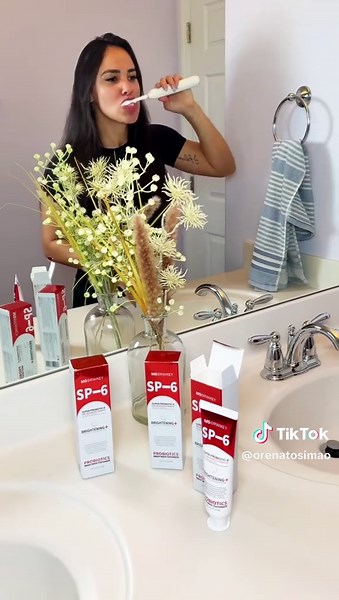 Probiotic Toothpaste for Balanced Oral Health