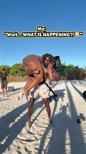 When you didn’t know what your workout partner was capable of 💪🏾. T