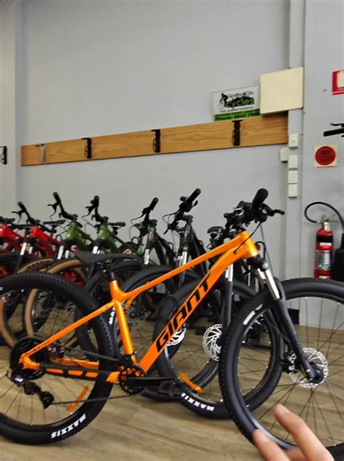 Great value meets serious capability 🚵‍♂️ The Giant Talon 4 delivers an impressive lineup of features, reliable performance, and trail-ready confidence without the big price tag. A perfect mountain bike for riders who want more for their money. Available now at Grafton City Cycles. | Grafton City Cycles
