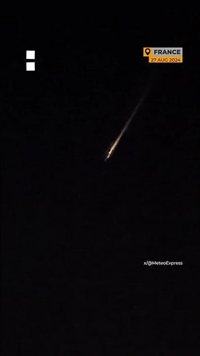 Starlink satellite falls from the sky | AJ #shorts