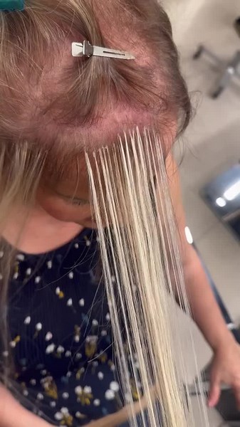 V Light Hair Extension Kit Overview