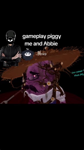 Gameplay of Piggy on Roblox with Friends