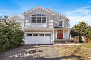 814 S Pine Creek Rd #814, Fairfield, CT 06824 - MLS 24078387 - Coldwell Banker