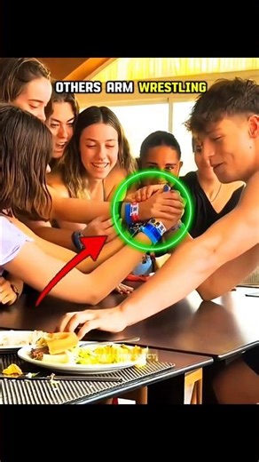 Others girls Vs the last one was sigma.💀 当别人在滑板，最后一人是气场。#sigma #compilation #trollface#edit