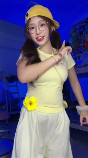 Làm Sao Cho Hết Cô Đơn || Nhạc Remix Tiktok Hay Triệu View