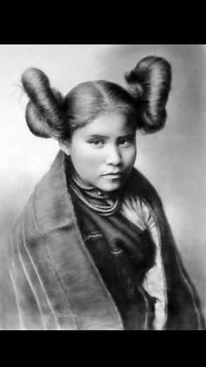 I'd love to know what this Hairstyle is called and if there is any connection. Padme's look is apparently inspired by Mongolian traditional dress. #indiascarlett5 #hair #oldphotos #vintage #history #starwars #princessleia #nativewomen #nativehair #nativeamerican