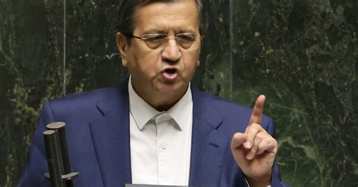 Iran’s economy minister impeached as inflation rises, currency falls