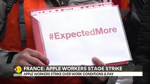 More than 30 #Apple workers stage strike in France on the #iPhone15 launch day Stikes come over work conditions and pay Priyanka Sharma tells you more Join WION's WhatsApp channel: https://whatsapp.com/channel/0029Va9OwRiEVccRCOBiAf23 | WION
