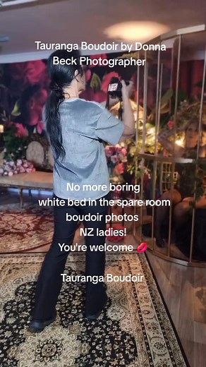 🔥 No more boring boudoir photos ladies! 🛑 No white bed in spare room studio, those are retired! 🔥 Tauranga. Auckland. Hamilton queens 👑 Dark. Moody. Luxe. Powerful. This is how NZ boudoir should look. Tauranga Boudoir by Donna Beck Photographer. You're welcome 💋 Donna xxx . 🌷 . #TaurangaBoudoir #AucklandWomen #HamiltonQueens #LuxuryPhotography #NZBoudoir #DonnaBeck #DarkAndSexy #NotYourBasicBitchBoudoir #NoMoreWhiteBeds #TaurangaPhotographer #ConfidenceUnlocked | Tauranga Boudoir by Donna 