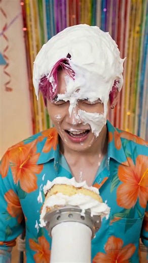 kpop birthday prank battle#rumi #jinu #funny #mira #kpop #zoey #abby