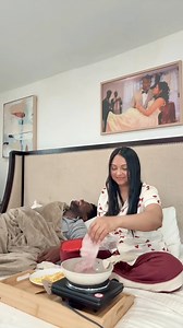 Preparando el desayuno en la cama🍳🥞 | Naty Con Theo