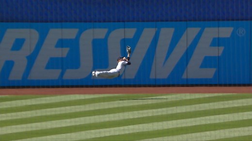 2.5M views · 10K reactions | There was no shortage of incredible defensive plays this past week. | MLB | Facebook