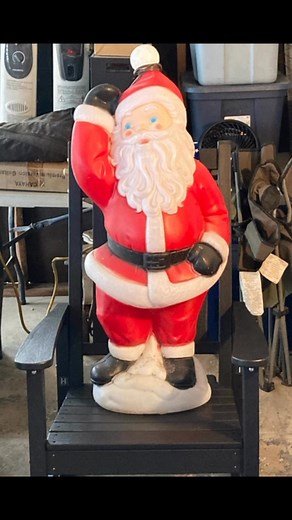 Santa resting in my retirement rocker. Much love to all as we enter the season of giving and gratitude. | Robert Stoner