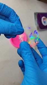 Resin foil ornament DIY #resin #epoxy #epoxyart #epoxyresin #resinpour #resincraft #resinwork #epoxytumbler #resinartist #resinartwork #resincrafting #resincreations | Art by Tish