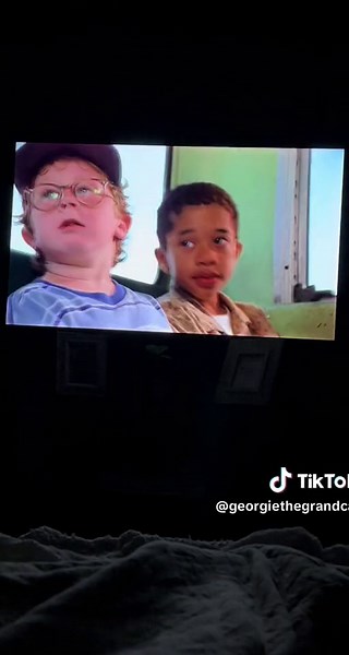 Does anyone remember this movie?? It’s called Slappy and the Stinkers from 1998!!! My brother and I loved this movie growing up, but I’ve never met anyone else who has seen it😹😹😹 #movietime #movies #remember #millennial #childhood #memories #rememberwhen #siblings #bedtfriends #saturdaynight #movienight #fyp #slappy #childhood #memories #brothersisterlove