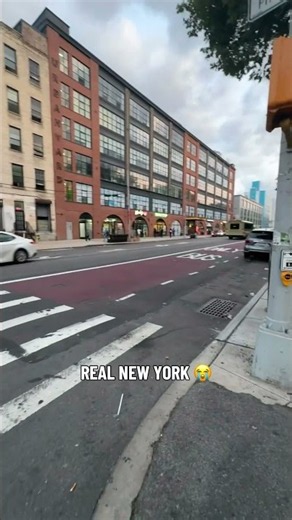 📍21 Street- Queensbridge, Queens, New York #nyc #queens #newyork #travel #walkingtour #queensnyc